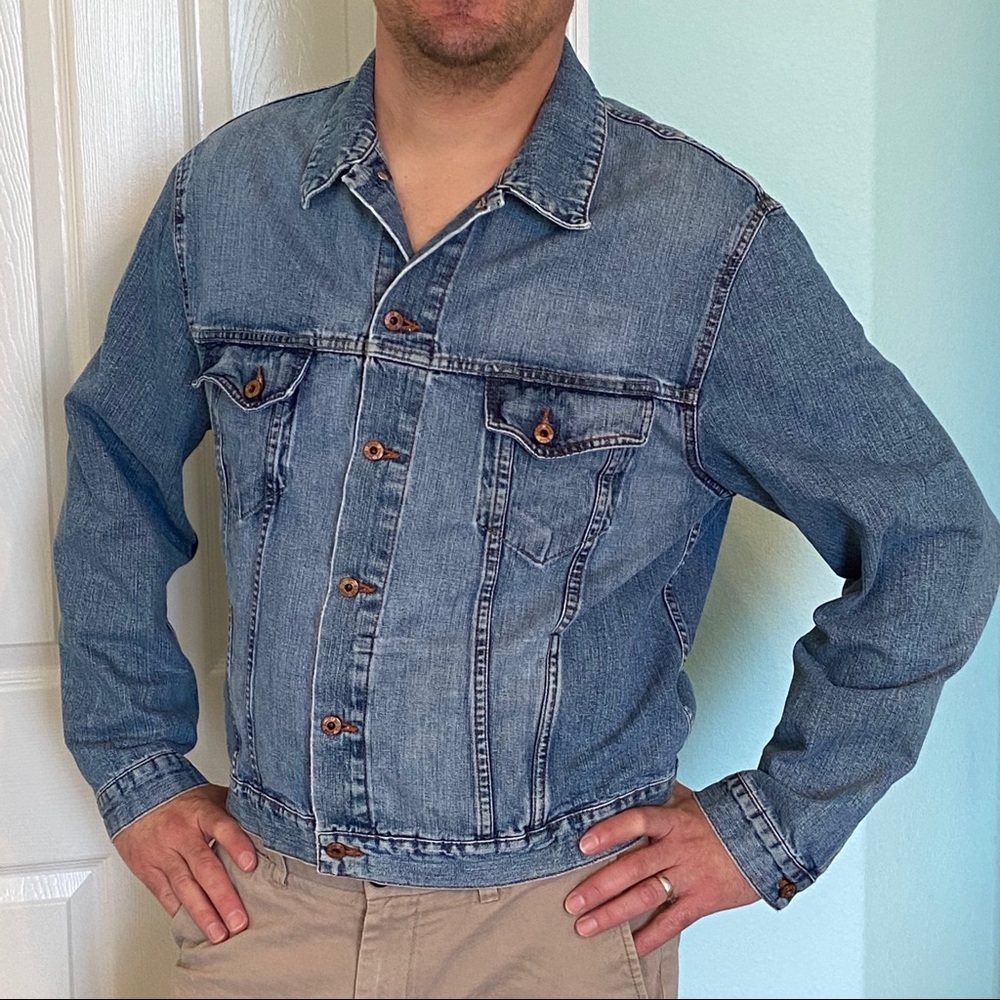 Vintage men’s Hugo Boss Jean jacket.